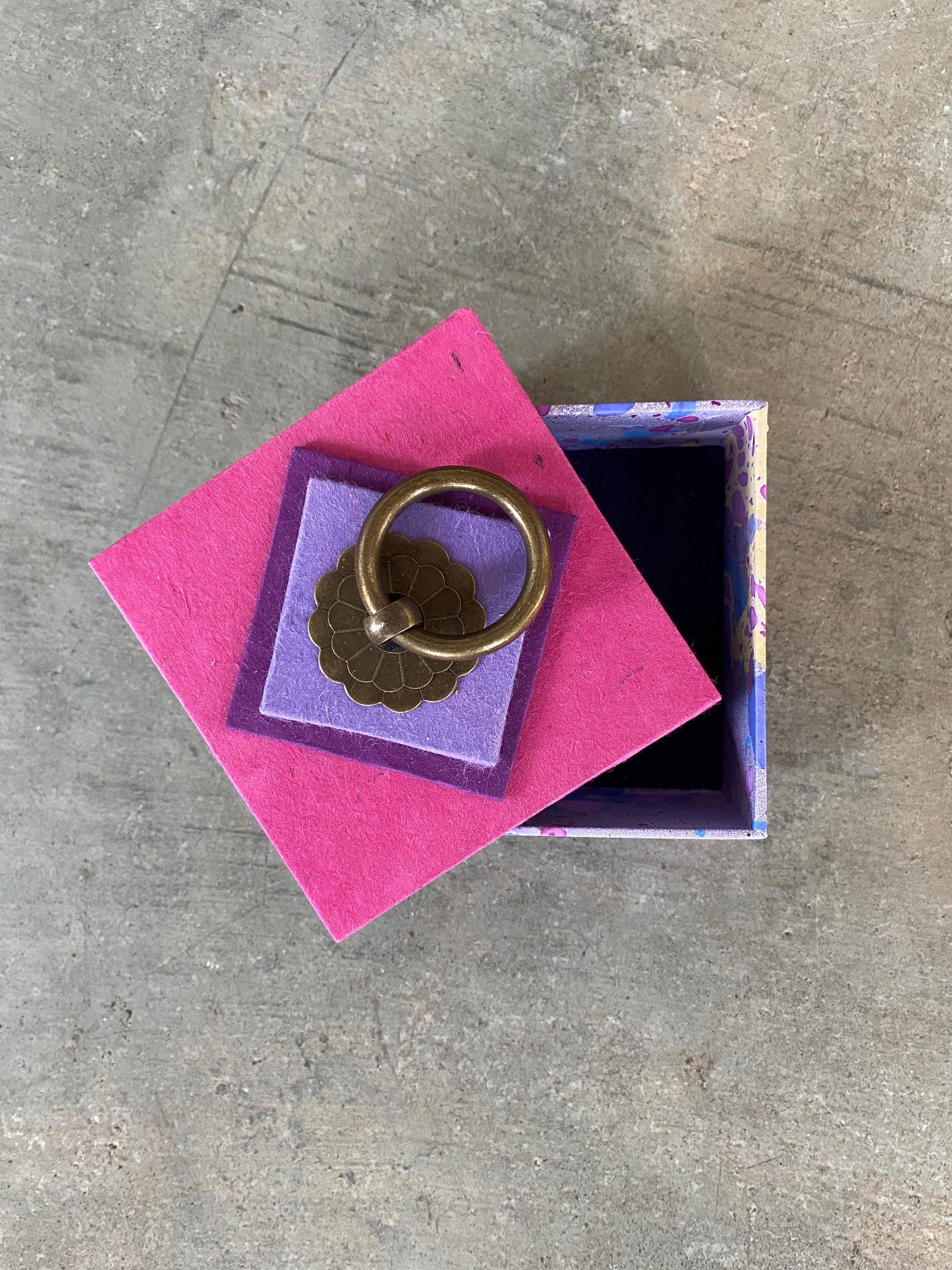 Pink and Purple Dropring Box